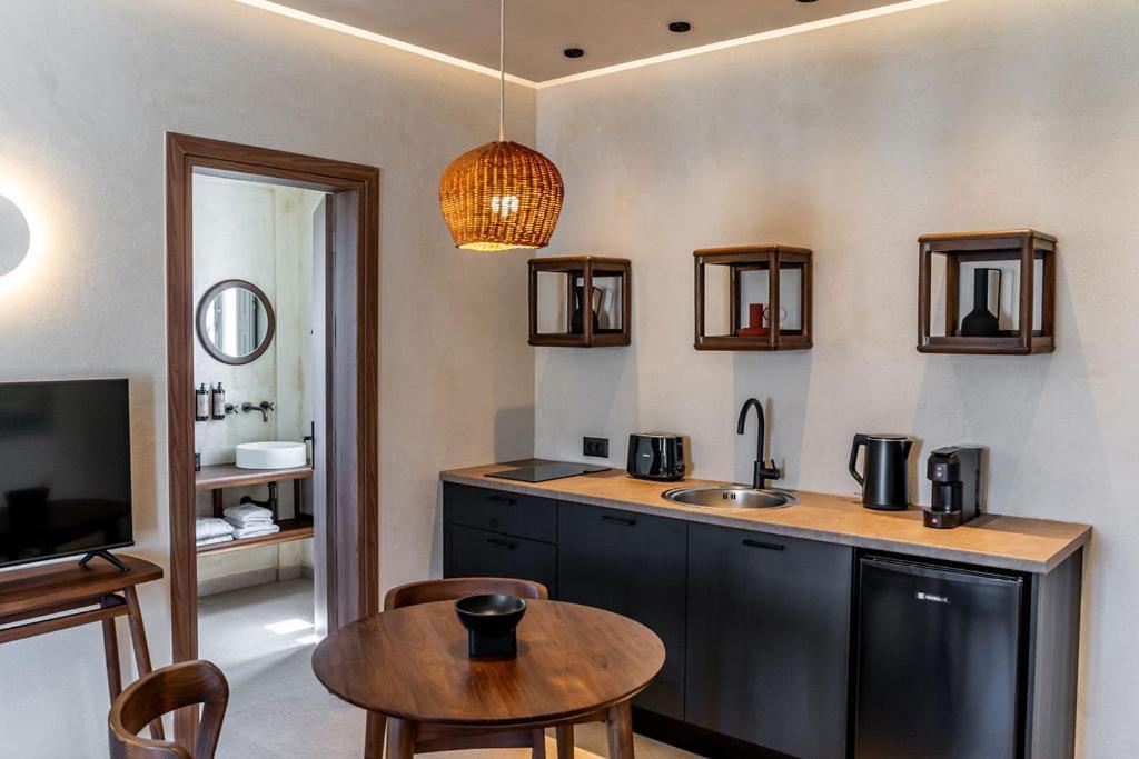 Agios Georgios  Peranosa The Residency 아파트 호텔 외부 사진