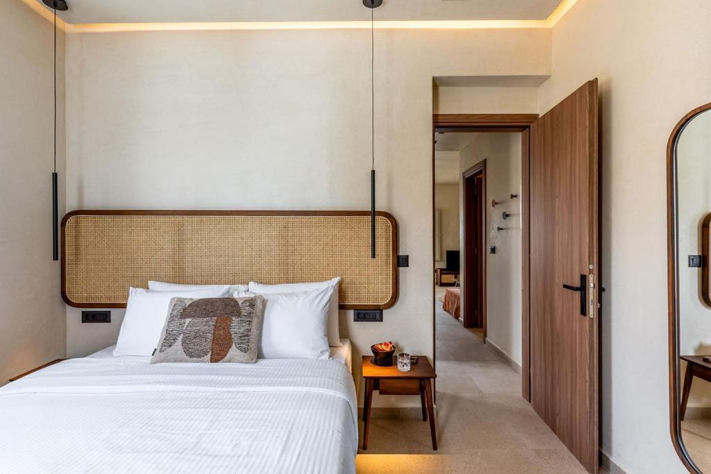 Agios Georgios  Peranosa The Residency 아파트 호텔 외부 사진