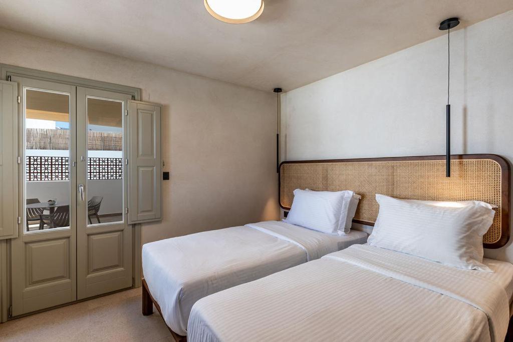 Agios Georgios  Peranosa The Residency 아파트 호텔 외부 사진